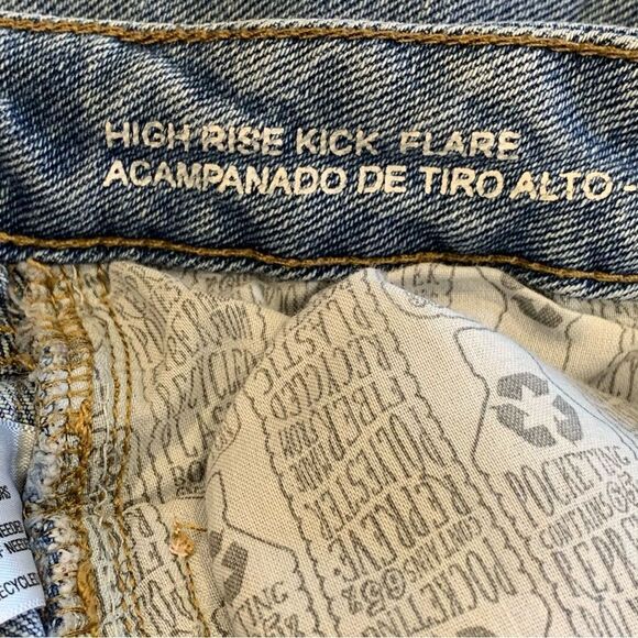 Wild Fable High Rise Kick Flare Distressed Pink Side Stripe Jeans Size 2 - Picture 6 of 9